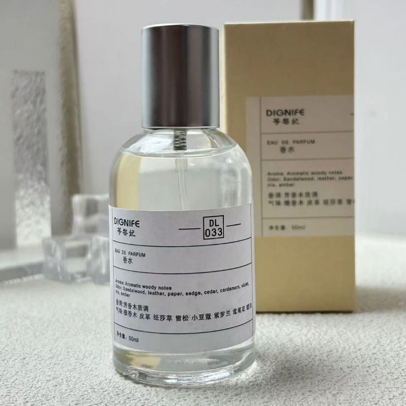 Perfume Fragrance Lab - น้ำหอมแบรนด์+ กลิ่นไม้จันทน์ 50 มล. กลิ่นหนัง ซีดาร์