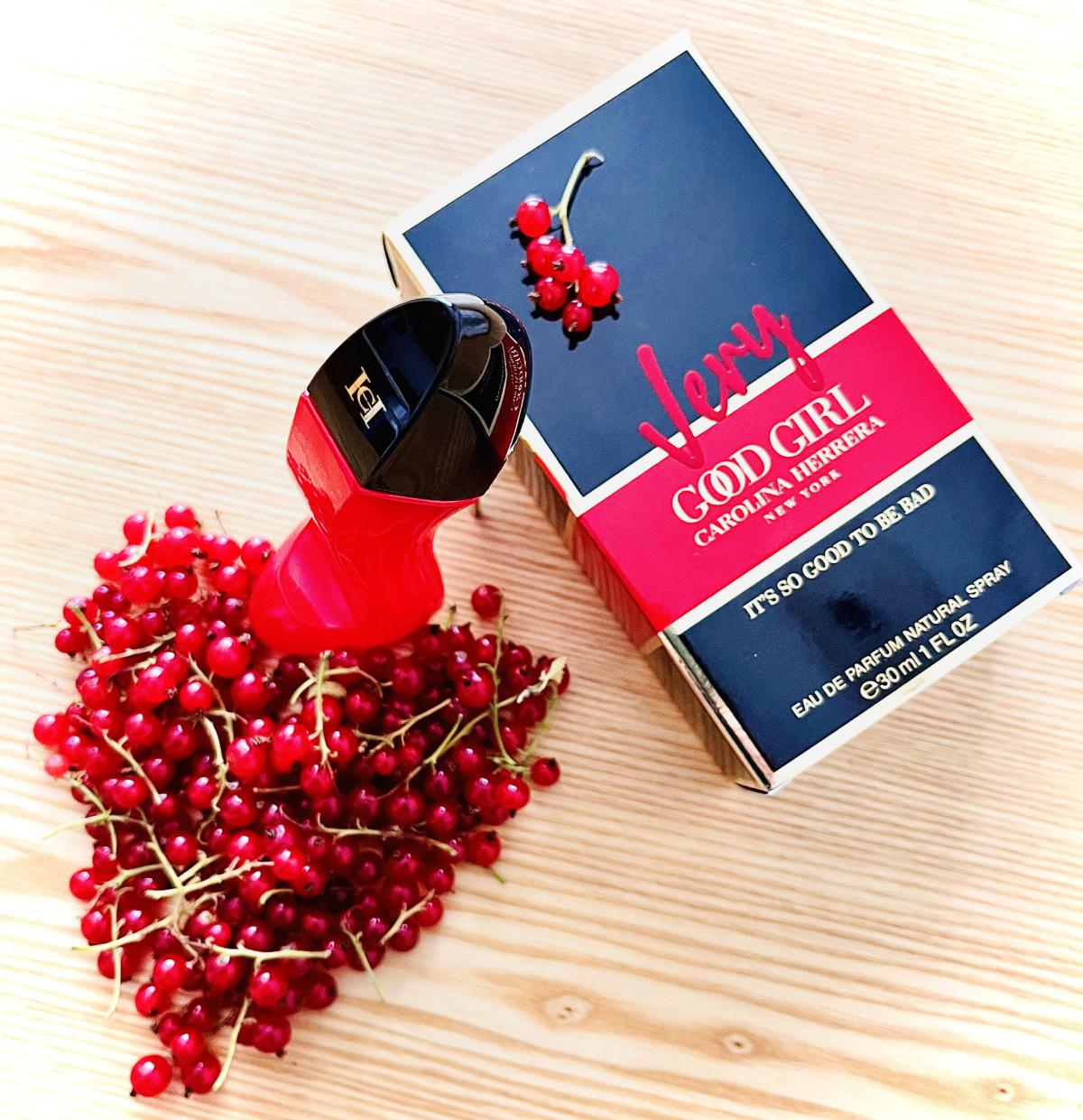 คาร์โรไลนา เฮเรร่า วีรี่ กู๊ด  - Vanilla Perfume Oil บทวิจารณ์และราคา
